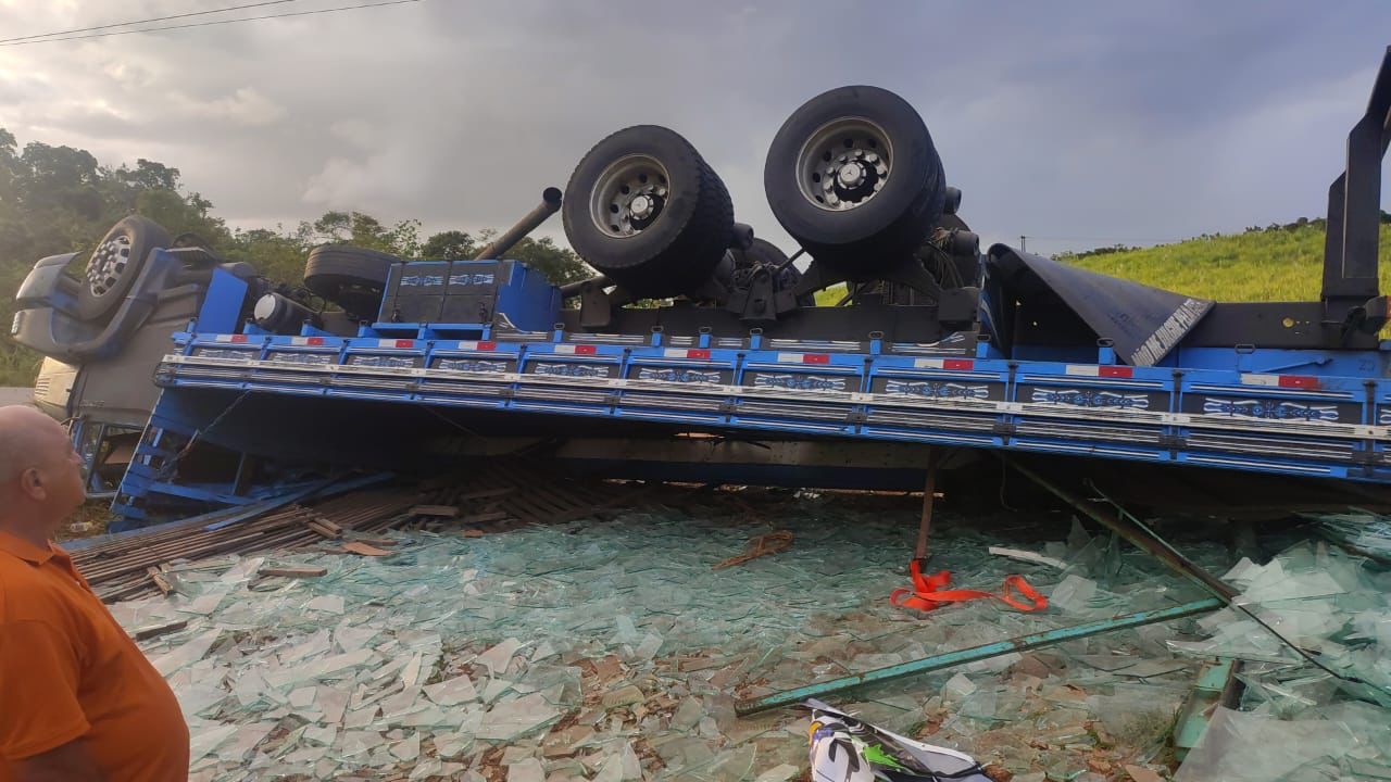 Foto  - [CANCELADA] Recuperar o caminhão de Valter Arara